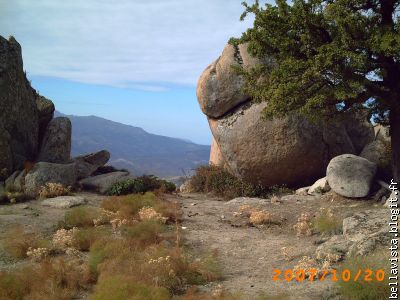 Trois pas ,quatre pas ....vers le MONTE ASTU !